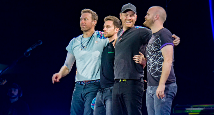 Coldplay thrills fans with Hollywood Bowl spectacle – Orange County Register