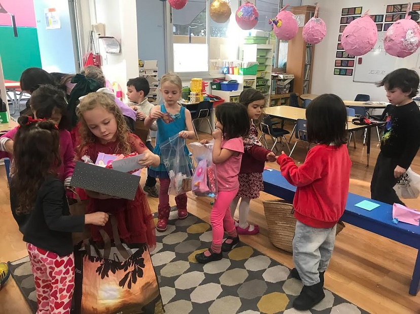 Lycée International de Los Angeles Pasadena Campus Celebrate Valentine