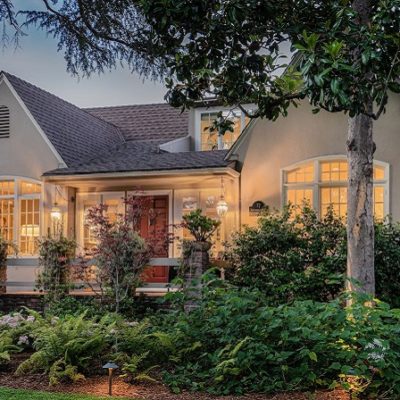 An Immaculately Restored Luxury Home Located in the Prestigious San Rafael Area of Pasadena