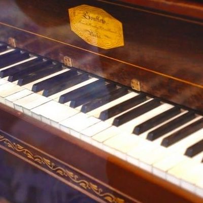 Hollywood Piano Cleans House Before Moving Pasadena Branch