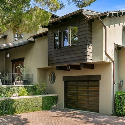An Exquisite Modern Craftsman-Style Home Located on Laughlin Avenue, La Crescenta