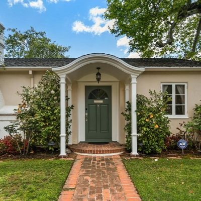 A Charming Colonial Revival Style Home Located on East Crary Street, Pasadena