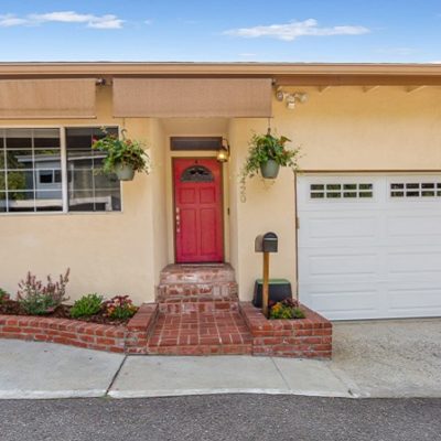 HOME OF THE WEEK: A Beautiful Single-level Home Located on Pleasant Hill Lane, Sierra Madre
