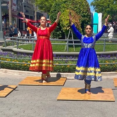 Indian-American Dance Company Offers ‘ReSound: Kathak in the Streets’ on Saturday