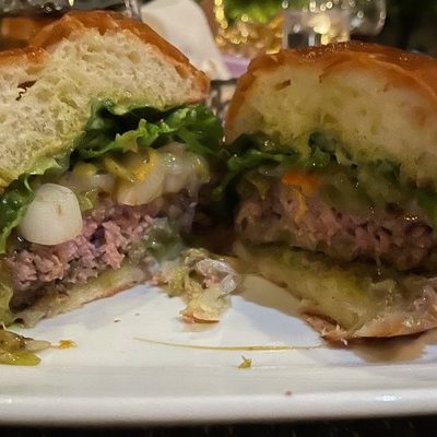 Cheeseburger Week Report: Location and Inspiration Mark The Terrace’s Cheeseburger at the Langham