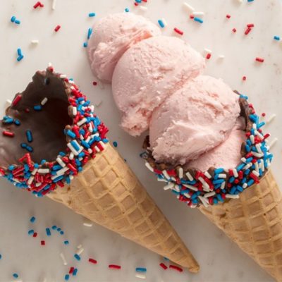 Enjoy Charlie Bubbles With Your Ice Cream at Special Handel’s Ice Cream Event