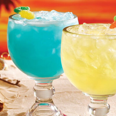 Applebee’s Introduces $6 Summertime Sips, Including The Rock’s Tropical Mana Margarita: Unwind